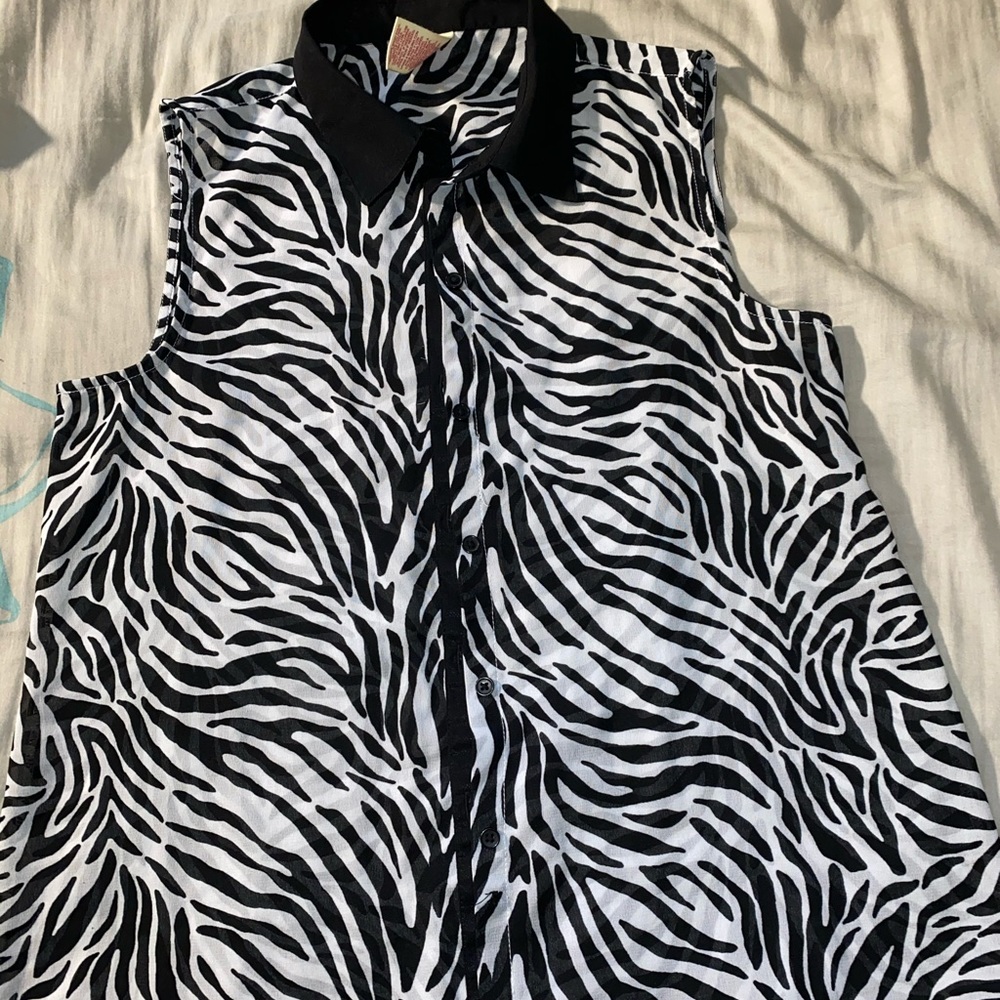 Zebra print sleeveless blouse